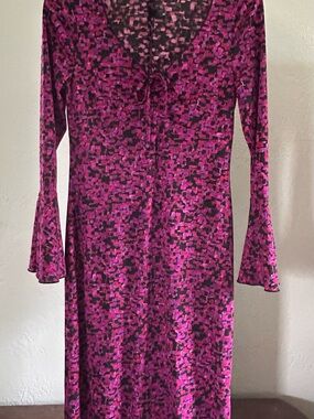 Trixxi Pink & Black V-Neck Flared Long Sleeve vintage modern Patterned Dress